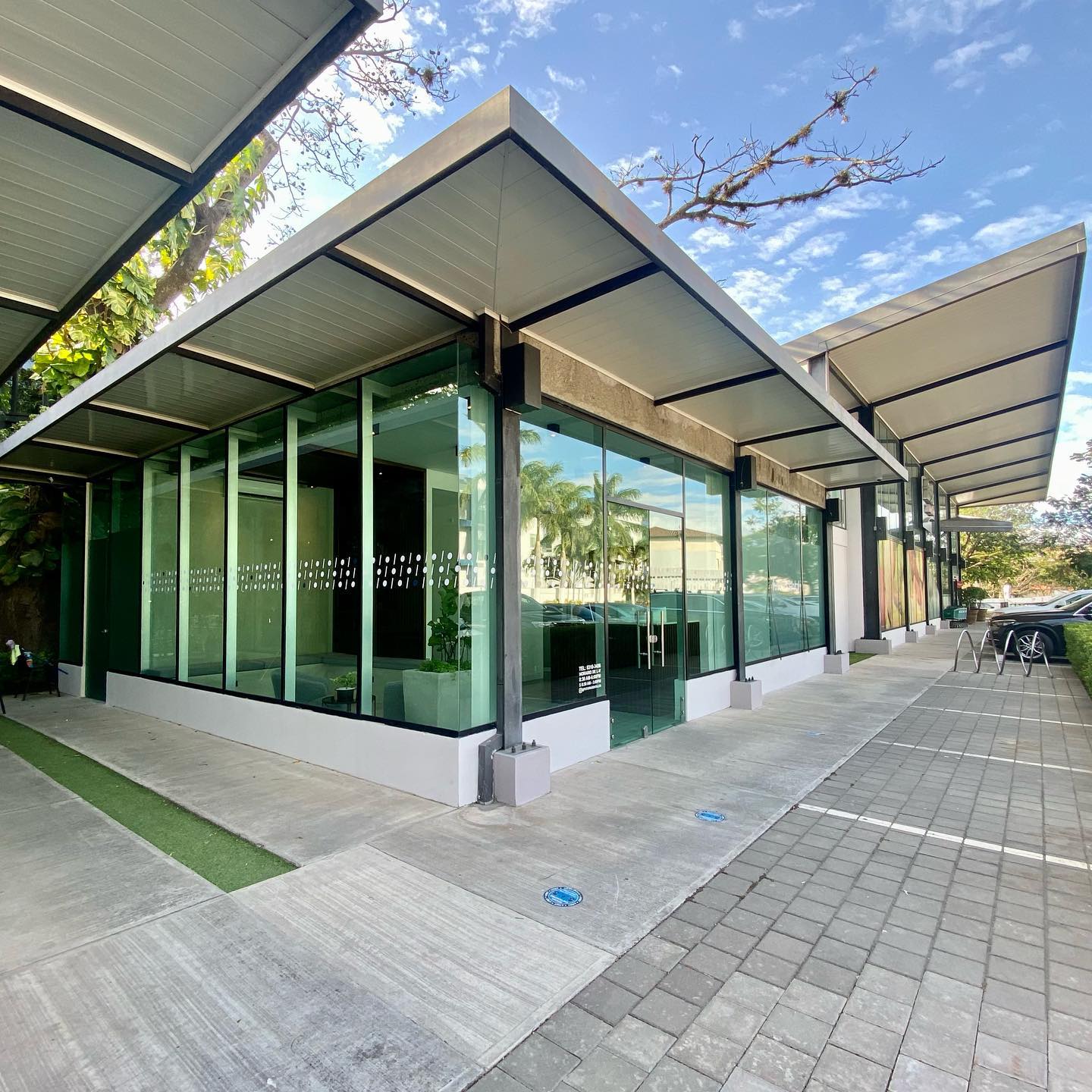 Exterior de Futura Dental Costa Rica